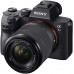  Sony Alpha 7 III - Cámara evil de fotograma completo con objetivo Zoom Sony 28-70mm f/3.5-5.6 (Enfoque automático 0.02s, estabilización de imagen óptica de 5 ejes, 4K HLG, mayor duración de Batería) 